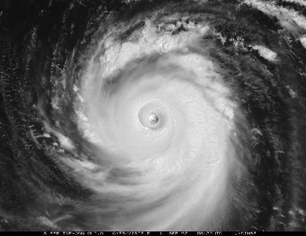 Hurricane Linda 600x464 44K